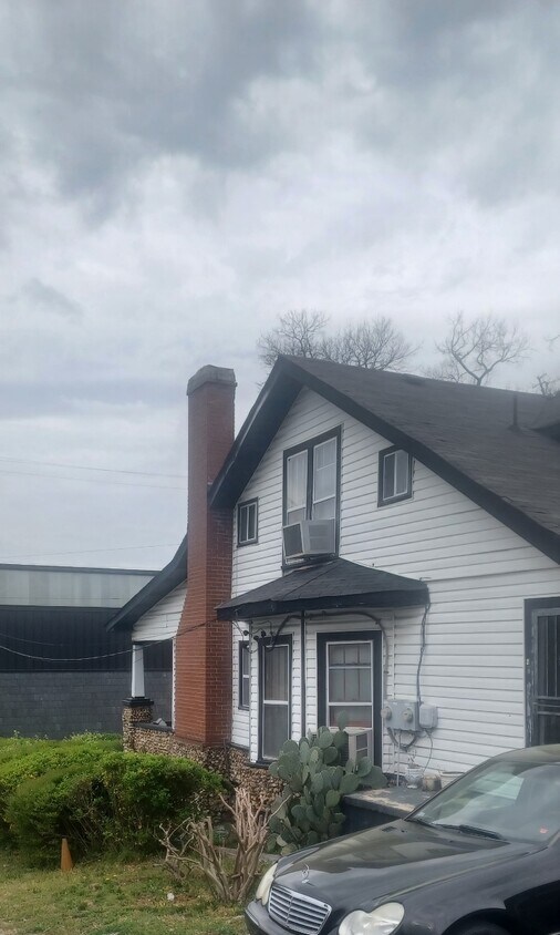 Foto del edificio - 1400 Dodson Ave