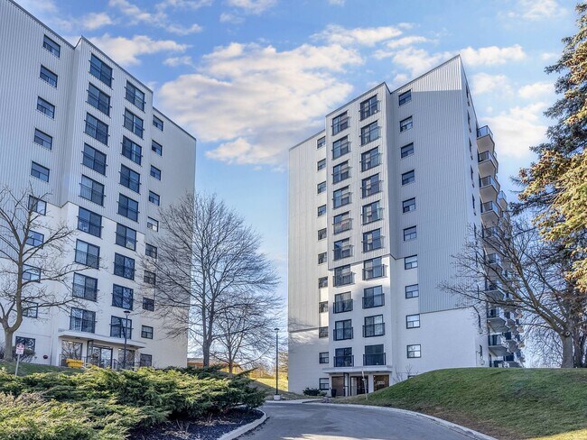 Photo du bâtiment - Garden Vista