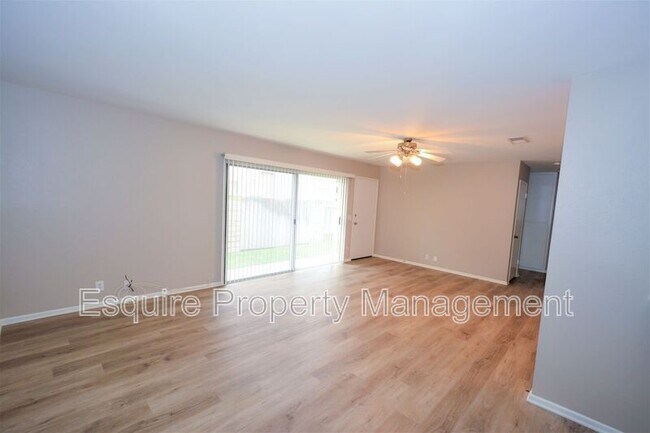 Foto del edificio - 159 Spanish Moss Pl