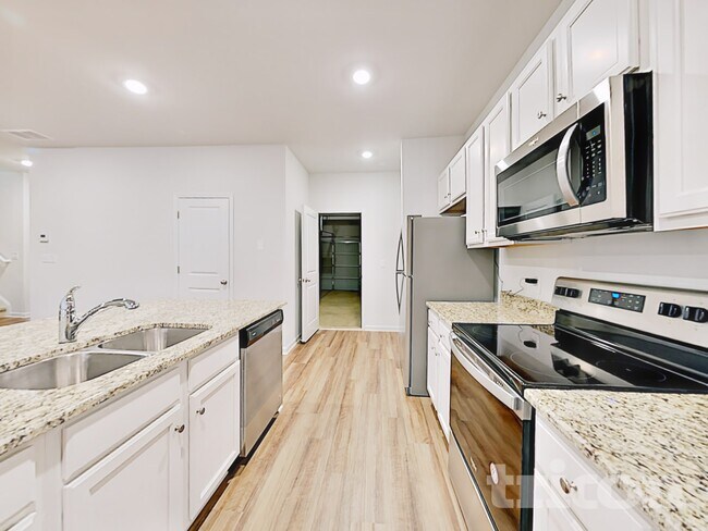 Foto del edificio - 158 Fresh Laurel Ln