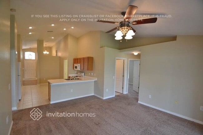 Building Photo - 13032 Bridleford Dr