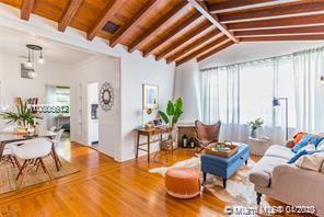 Foto del edificio - 1344 Euclid Ave
