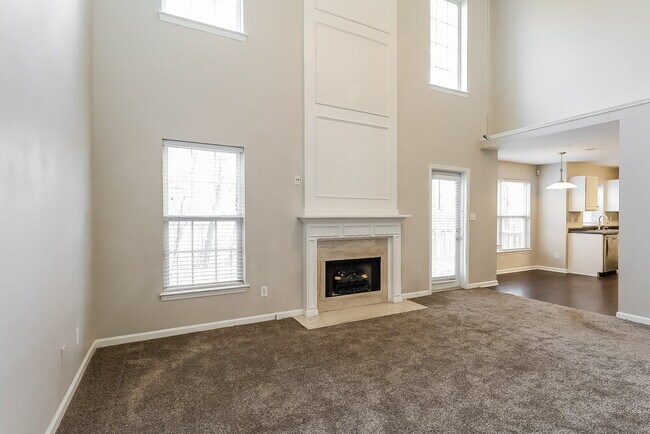 Foto del edificio - 7420 Baylor Way Ct