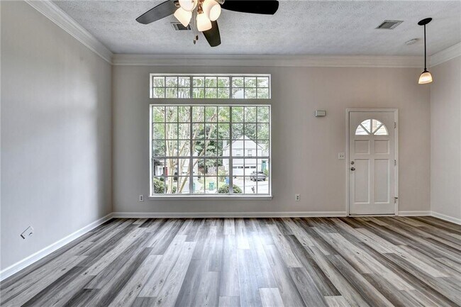Building Photo - 10850 Mortons Cir