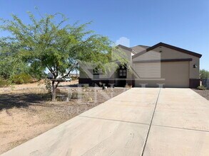 Building Photo - 17002 W Starr Rd