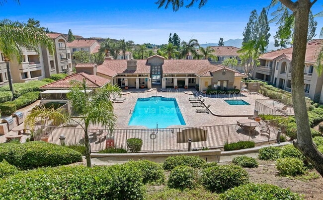 Photo - 1020 La Terraza Cir Apartment