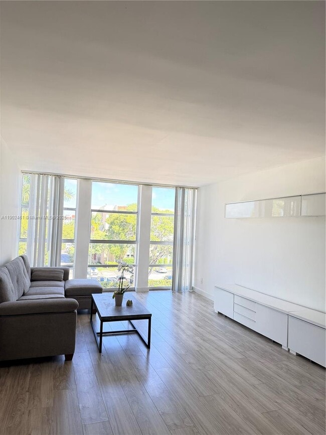 Building Photo - 2000 Atlantic Shores Blvd