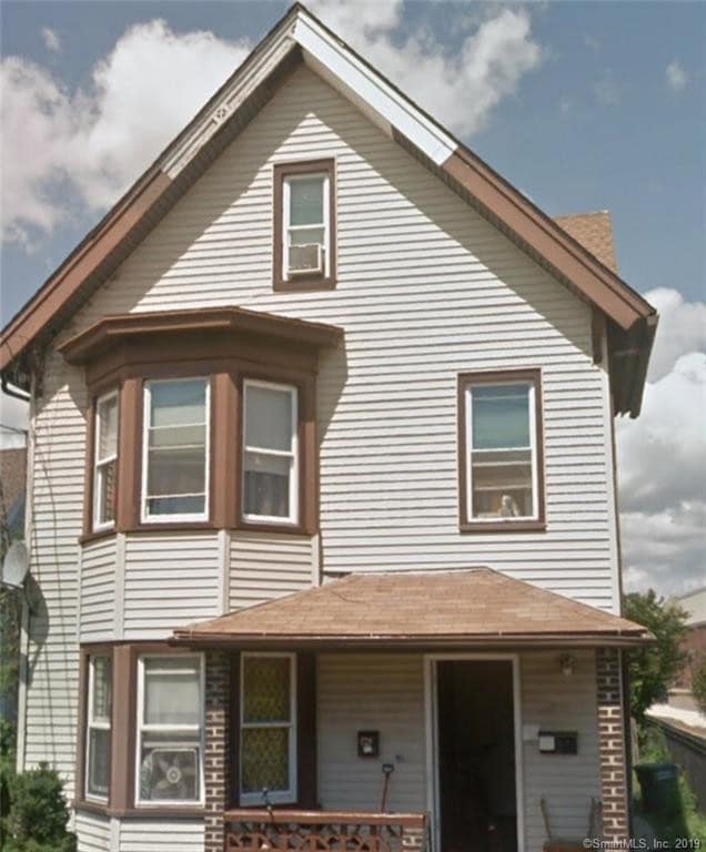 629 Stillman St, Bridgeport, CT 06608 Apartment for Rent in