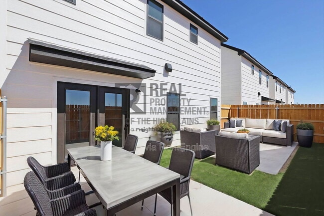 Foto del edificio - 4720 Clive Ave