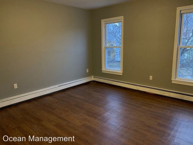Foto del edificio - 3 br, 1 bath Apartment - 400 Greenwich Avenue
