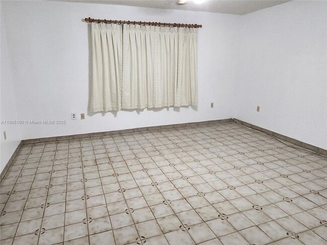 Foto del edificio - 2231 SW 14th St