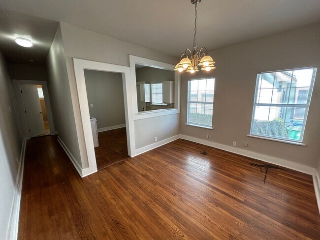 Building Photo - 1504 Schley Ave