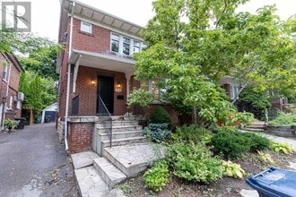 Building Photo - 184 Lawrence Ave E