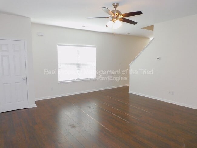 Building Photo - 117 Sommerwall Pl