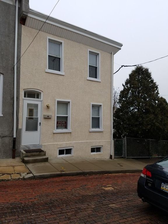 Primary Photo - 209 Lofty St