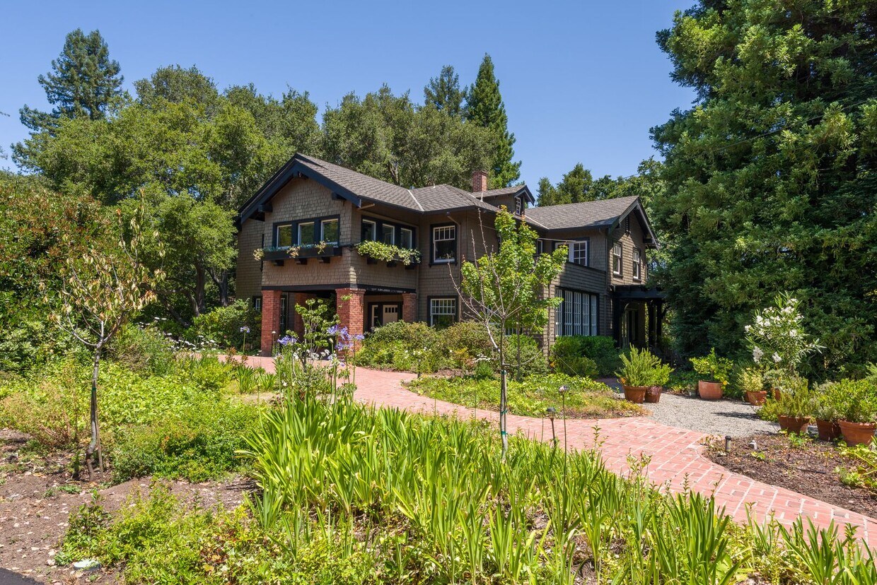 Primary Photo - Vintage Craftsman Atherton Estate with Mod...