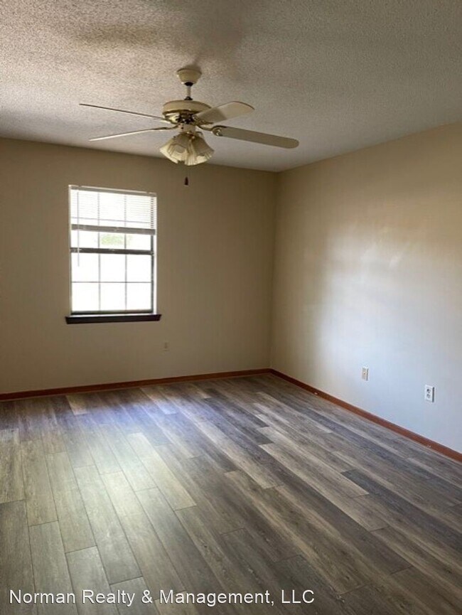 Foto del edificio - 3 br, 2 bath House - 606 Slade Street