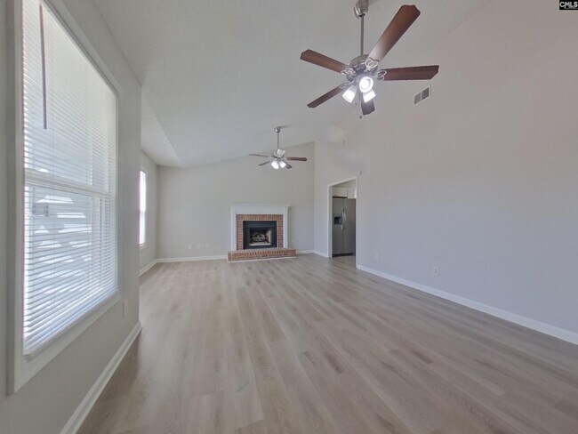 Building Photo - 13 Sutters Mill Ct
