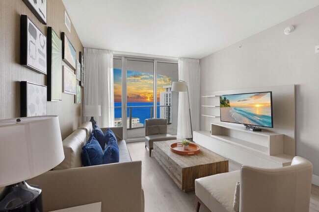Building Photo - 4111 S Ocean Dr