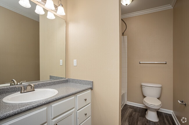 2BR, 2BA - 1,164SF - The Park at Whispering Pines
