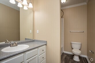 2BR, 2BA - 1,164SF - The Park at Whispering Pines