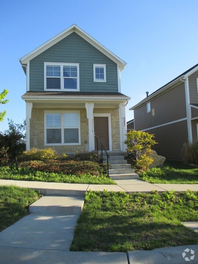 Building Photo - 2223 Cinder Ln