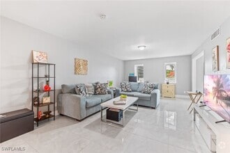 Building Photo - 1724 Bald Eagle Dr