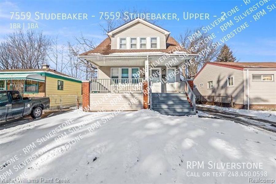7559 Studebaker Ave Unit 2, Warren, MI 48091 Room for Rent in Warren