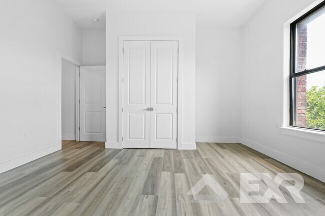 Foto del edificio - 641 St Marks Ave