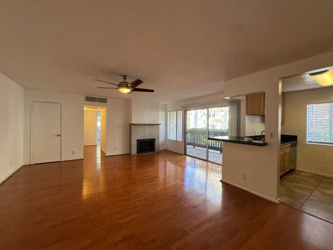 Foto del edificio - 11112 Summertime Ln