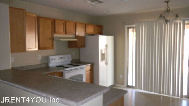 Foto del edificio - 3 br, 2 bath House - 7118 W KINGMAN ST