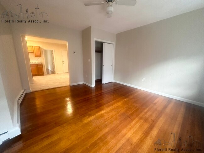 Foto del edificio - 39 Charter St