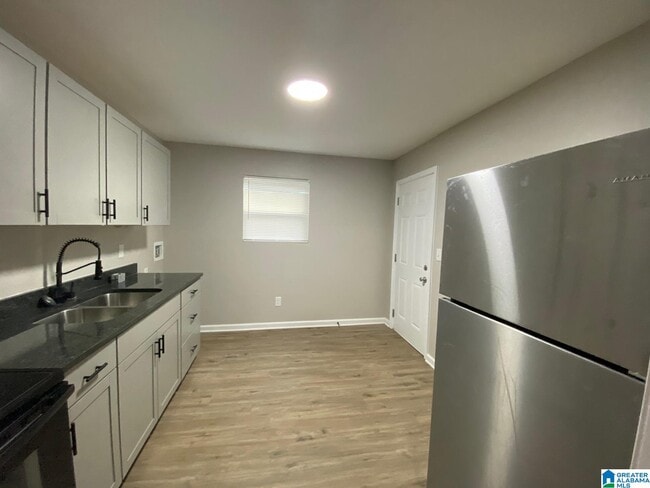 Foto del edificio - 1912 24th St N