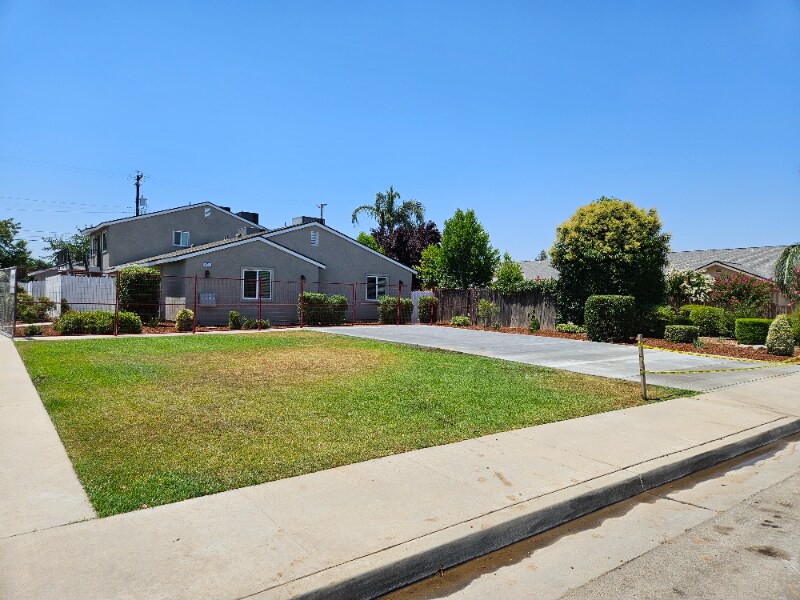 421 Tait Ave, Sanger, CA 93657 Room for Rent in Sanger, CA