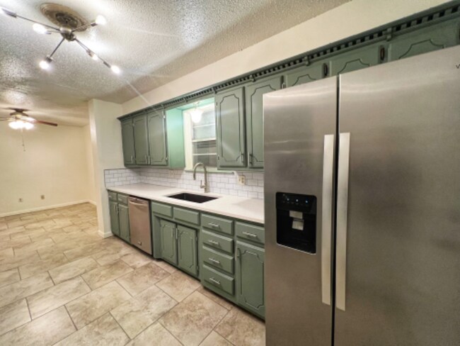 Foto del edificio - 904 NW 9th St