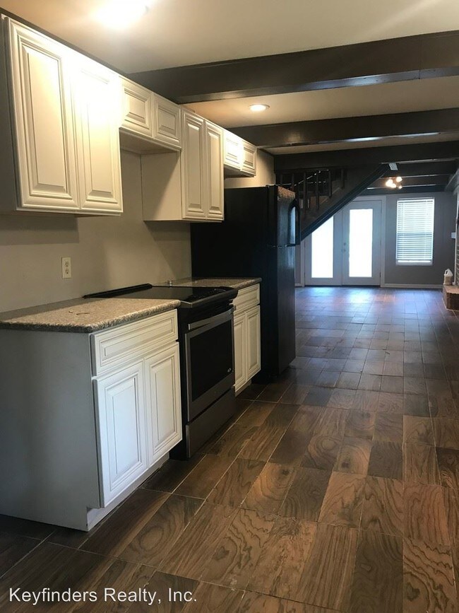 Building Photo - 3 br, 2 bath House - 18673 Ducros Rd.