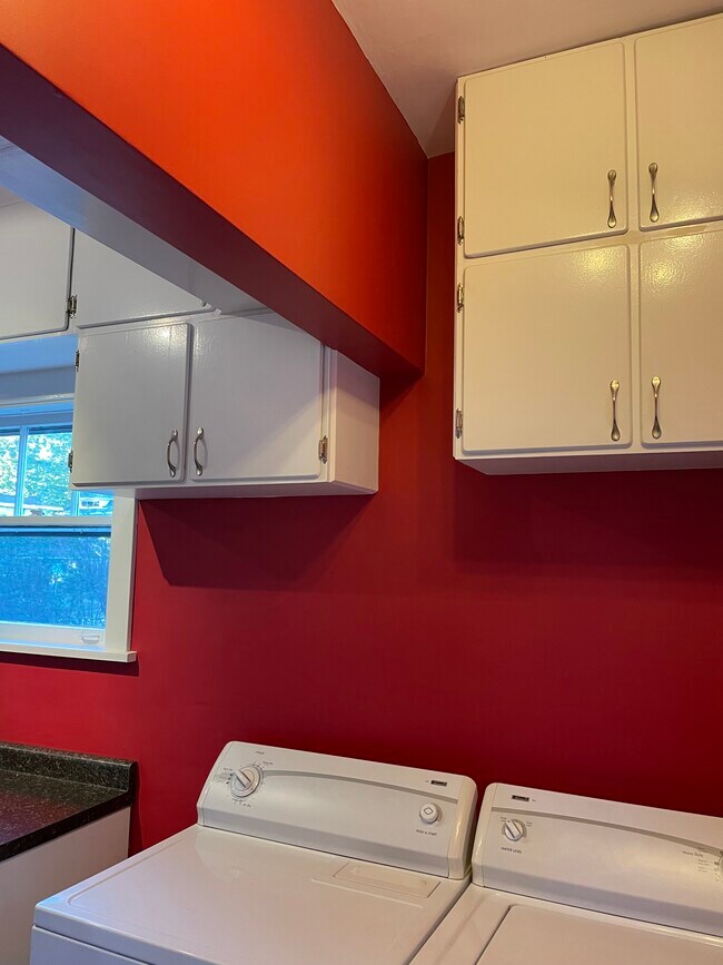 Kitchen storage above washer/dryer - 2523 LeClaire St