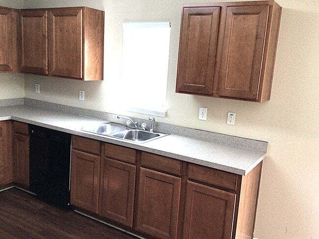 Foto del edificio - 5116 Morrow Ln