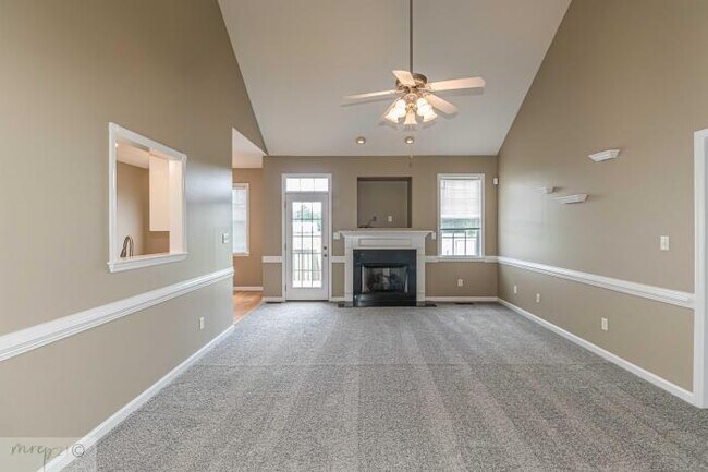 Building Photo - 3 bedroom in Pikeville NC 27863