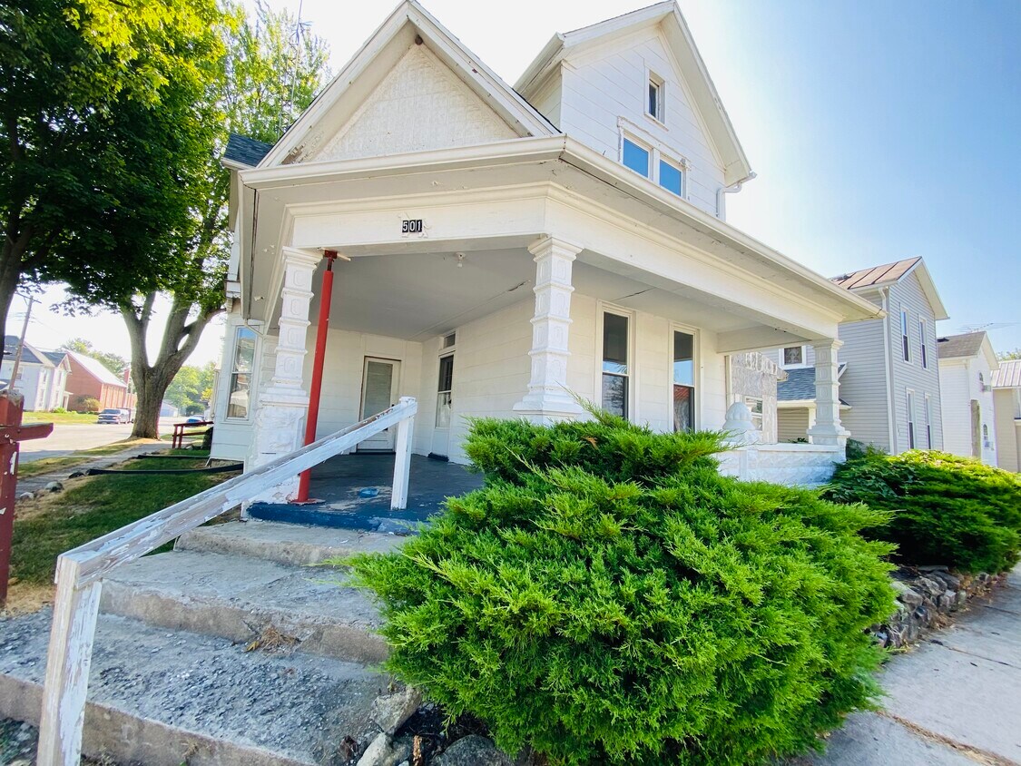 Primary Photo - 501 Euclid Ave