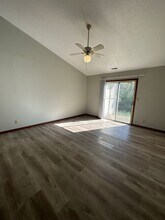 Building Photo - 2701-2703 Plaza Ln