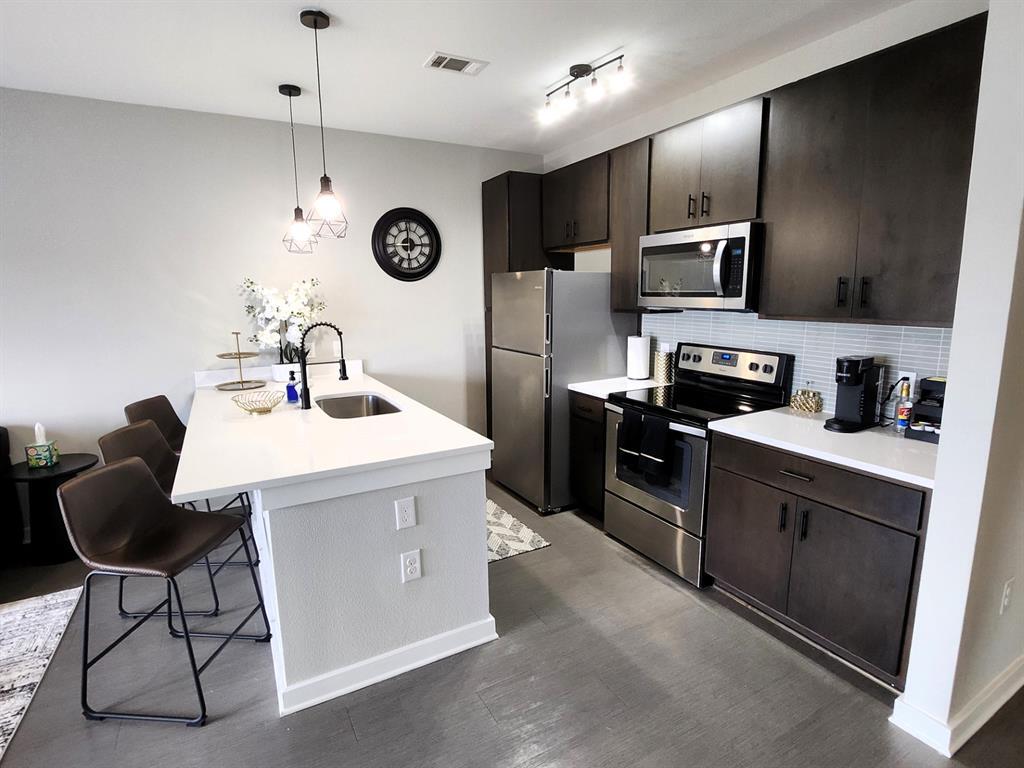 Foto principal - 2505 Thornton Rd