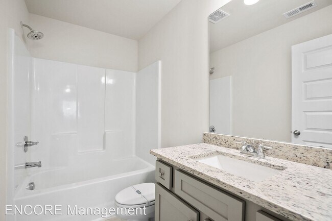Building Photo - 4 br, 2 bath House - 100 Denmon Court