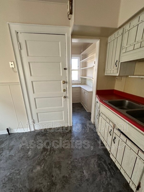 Foto del edificio - 1815 S 19th St