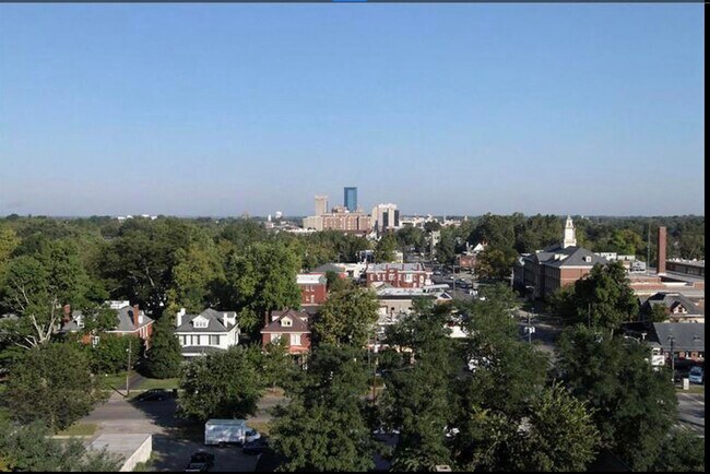 Foto del edificio - 101 S Hanover Ave