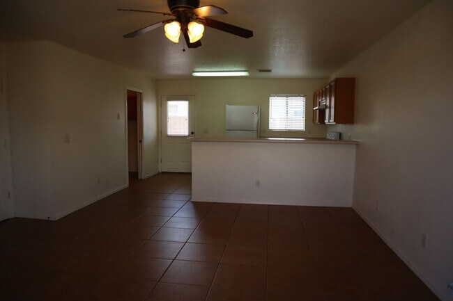 Foto del edificio - Great Home Great Price!