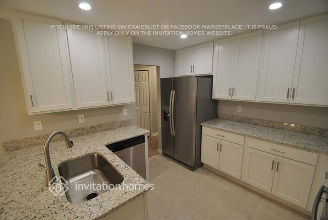 Foto del edificio - 800 Sweetwater Bay Ct