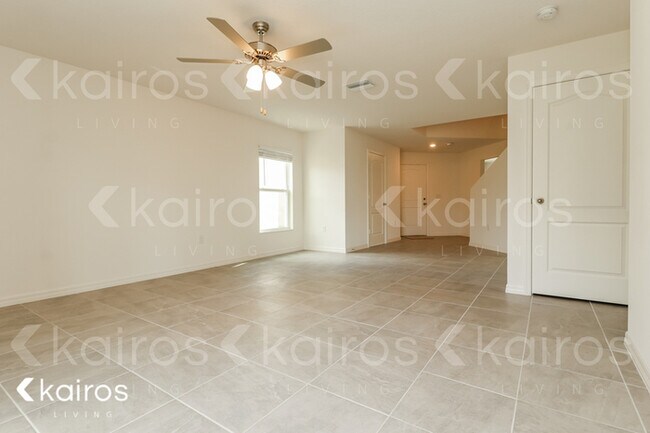 Foto del edificio - 14259 Lemon Yellow Tree Ln
