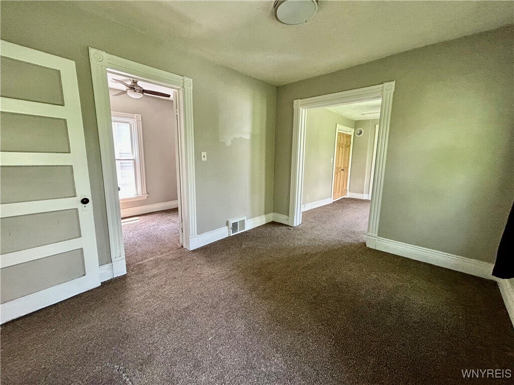 Foto del edificio - 499 West Ave