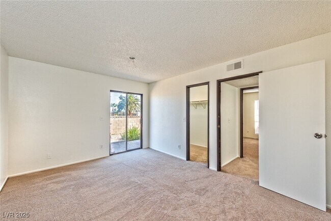 Foto del edificio - 781 Palo Verde Cir